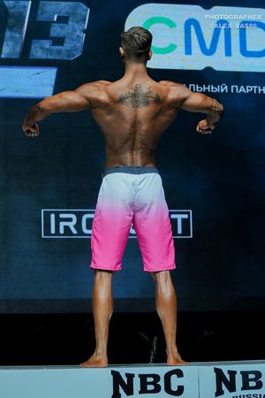 MEN'S PHYSIQUE ЮНИОРЫ